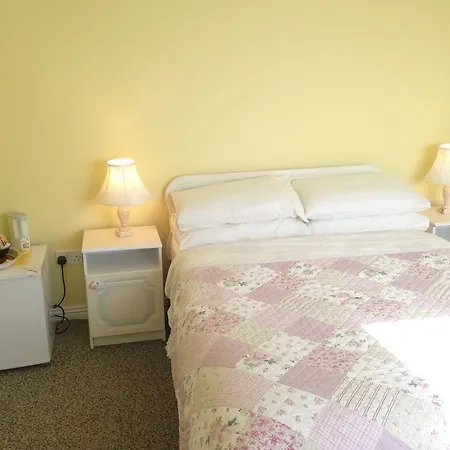 An Gleann Accommodation Bed & Breakfast Milltown Malbay